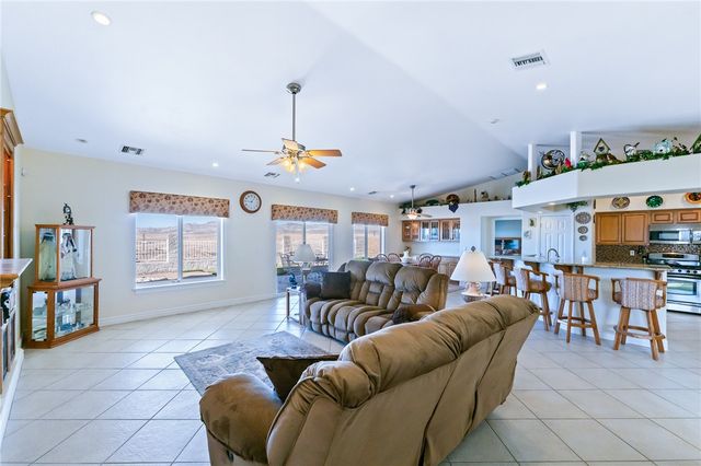 453 Chablis Court, Bullhead City, AZ 86429