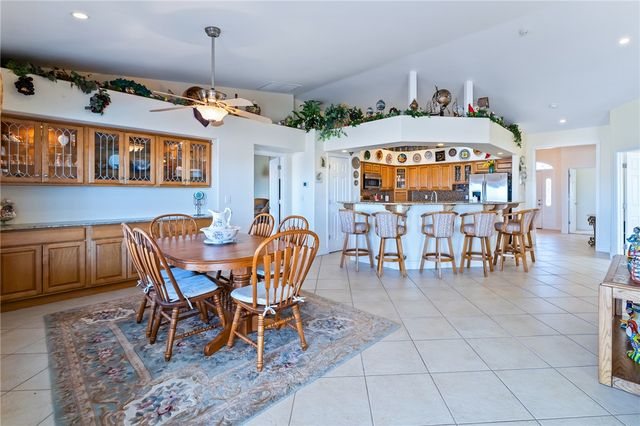 453 Chablis Court, Bullhead City, AZ 86429