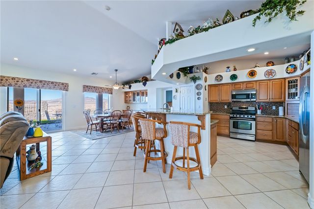 453 Chablis Court, Bullhead City, AZ 86429