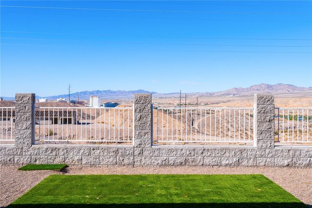 453 Chablis Court, Bullhead City, AZ 86429