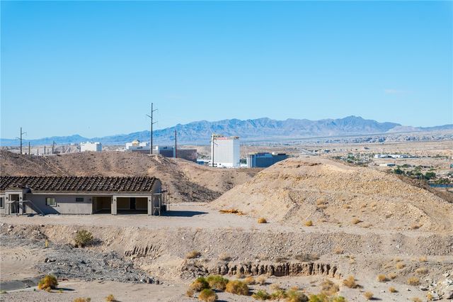 453 Chablis Court, Bullhead City, AZ 86429