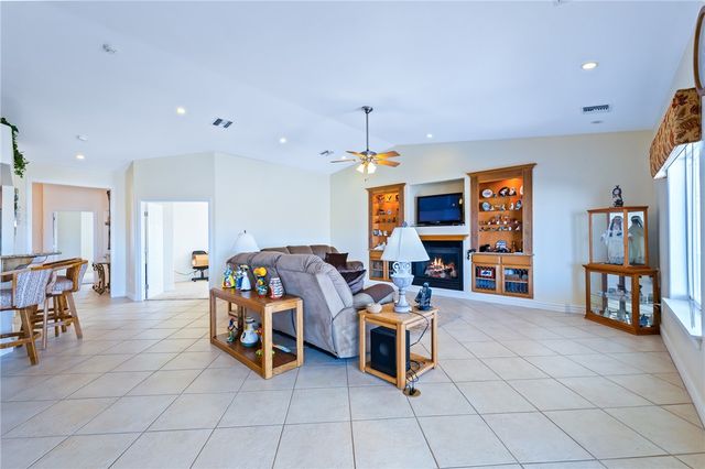 453 Chablis Court, Bullhead City, AZ 86429