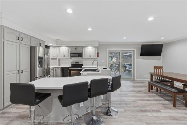 4028 Rownd Street, Cedar Falls, IA 50613