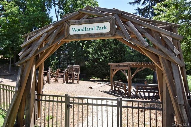 139 Fifth Avenue 5c, Pelham, NY 10803