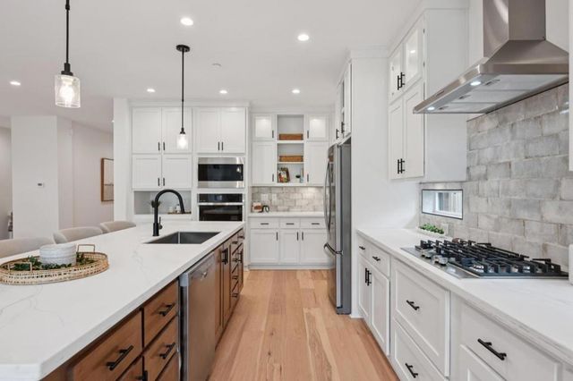 825 Edison, Montara, CA 94037