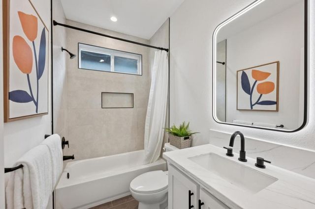 825 Edison, Montara, CA 94037