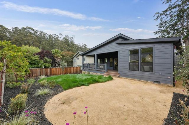 825 Edison, Montara, CA 94037