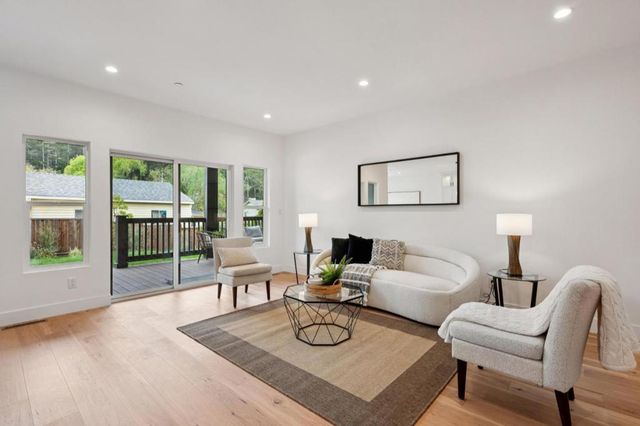 825 Edison, Montara, CA 94037