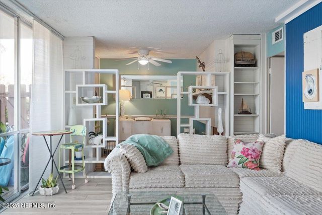 901 OCEAN Boulevard 1, Atlantic Beach, FL 32233