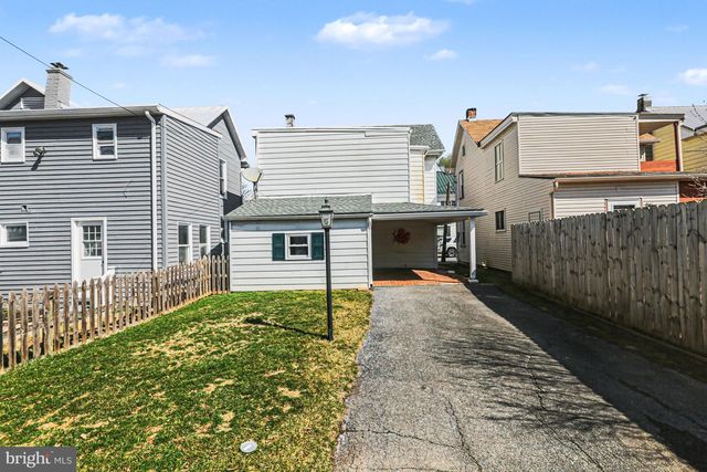 12 S WASHINGTON ST, Mechanicsburg, PA 17055