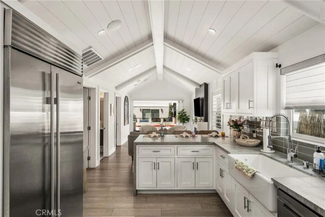 306 Alvarado Place, Newport Beach, CA 92661