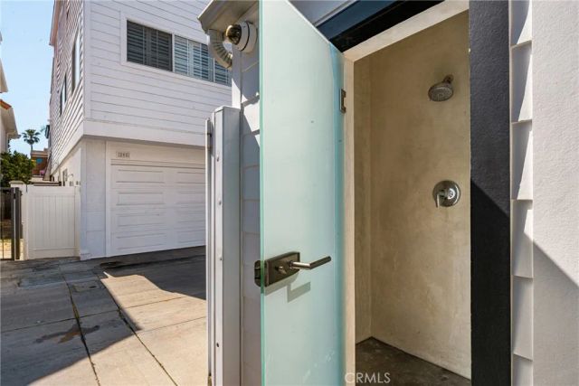 306 Alvarado Place, Newport Beach, CA 92661