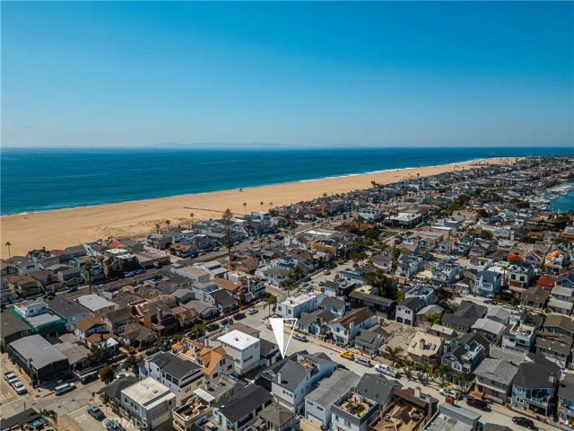 306 Alvarado Place, Newport Beach, CA 92661