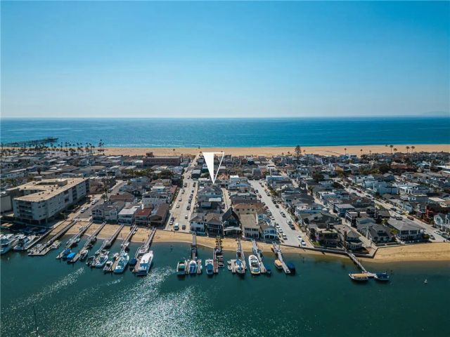 306 Alvarado Place, Newport Beach, CA 92661