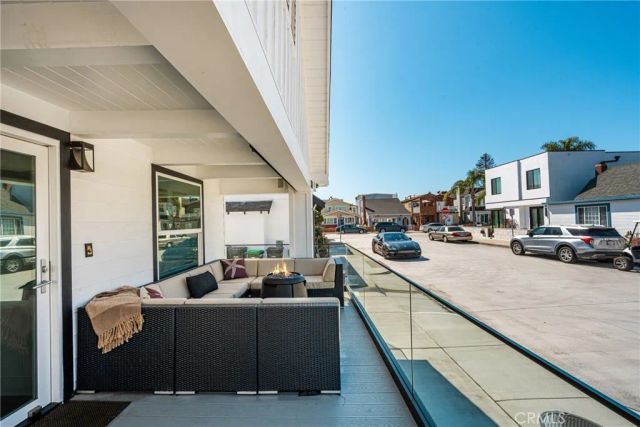 306 Alvarado Place, Newport Beach, CA 92661