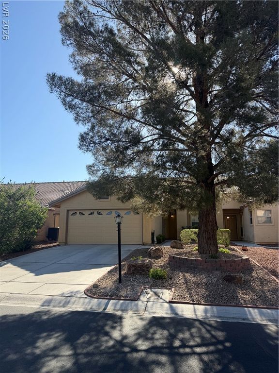 5408 Cove Point Drive, Las Vegas, NV 89130