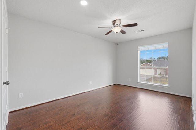 12553 Canyon Hill Drive, Willis, TX 77318