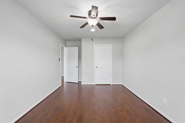 12553 Canyon Hill Drive, Willis, TX 77318