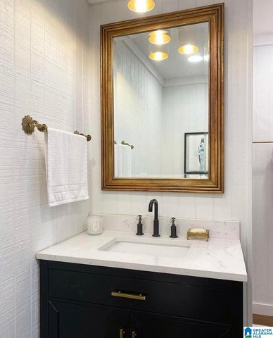 1406 HIGHWAY 22, Alexander City, AL 35010