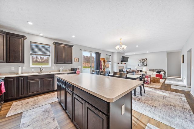 1908 Branch Place, Lancaster, OH 43130