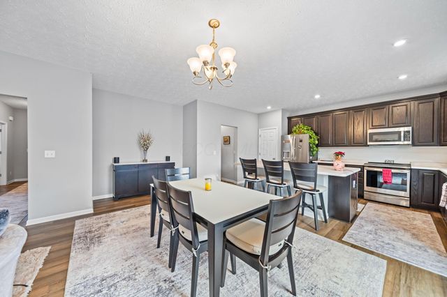 1908 Branch Place, Lancaster, OH 43130