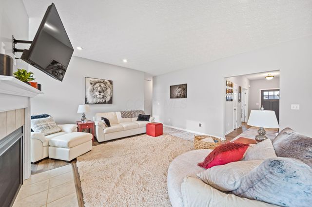 1908 Branch Place, Lancaster, OH 43130