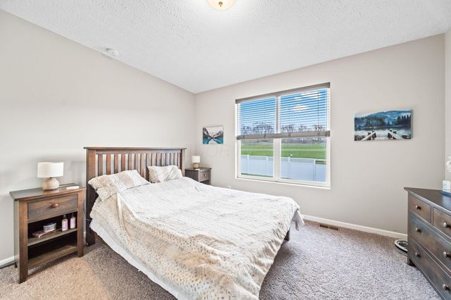 1908 Branch Place, Lancaster, OH 43130