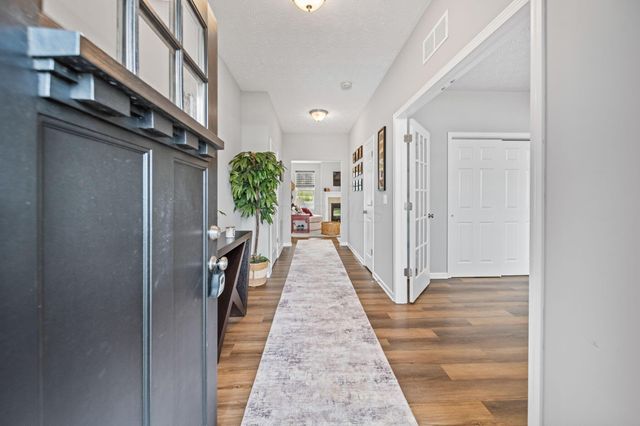 1908 Branch Place, Lancaster, OH 43130