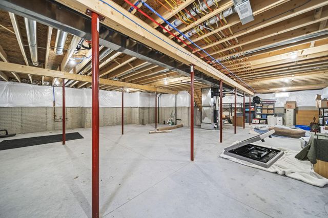 1908 Branch Place, Lancaster, OH 43130