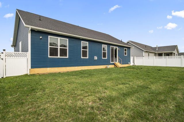 1908 Branch Place, Lancaster, OH 43130