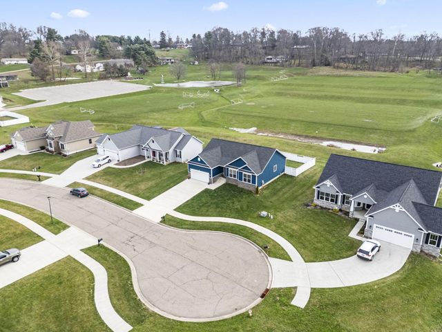 1908 Branch Place, Lancaster, OH 43130