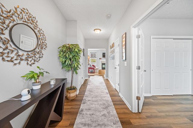 1908 Branch Place, Lancaster, OH 43130