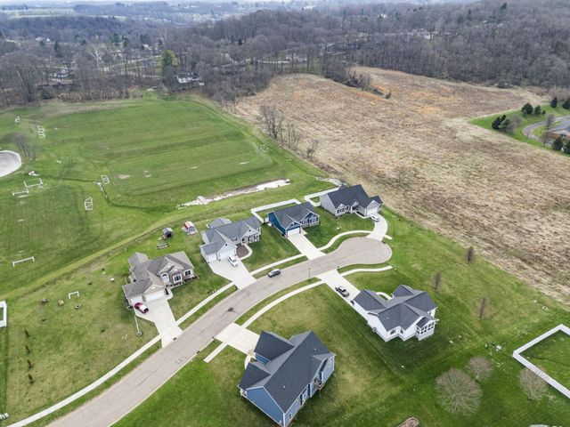 1908 Branch Place, Lancaster, OH 43130