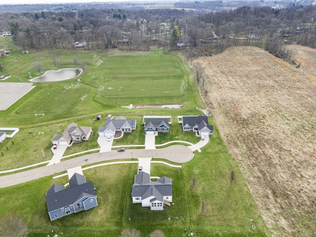 1908 Branch Place, Lancaster, OH 43130