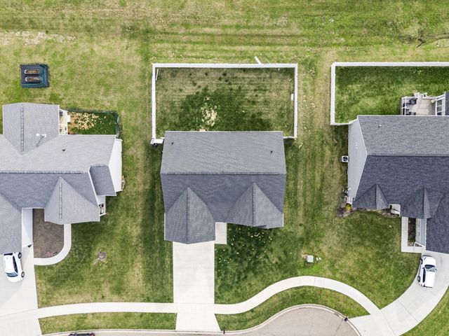 1908 Branch Place, Lancaster, OH 43130