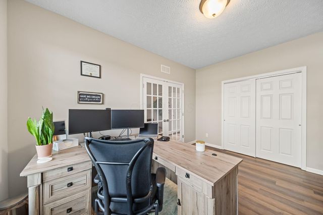 1908 Branch Place, Lancaster, OH 43130