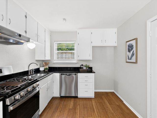 3705 Lafayette Avenue, Fort Worth, TX 76107