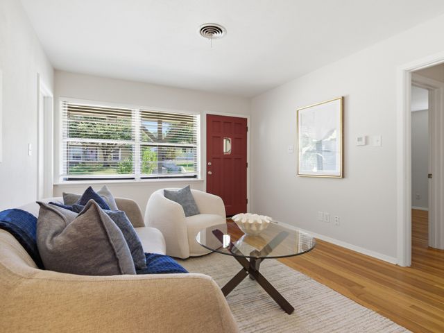 3705 Lafayette Avenue, Fort Worth, TX 76107