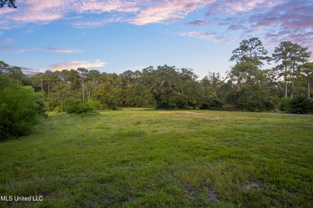 6.37 Acres Dixie Street, Ocean Springs, MS 39564
