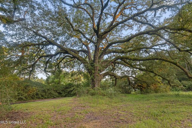 6.37 Acres Dixie Street, Ocean Springs, MS 39564