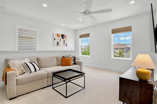 10113 CANAVERAL CIRCLE, Sarasota, FL 34241