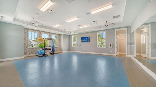 10113 CANAVERAL CIRCLE, Sarasota, FL 34241