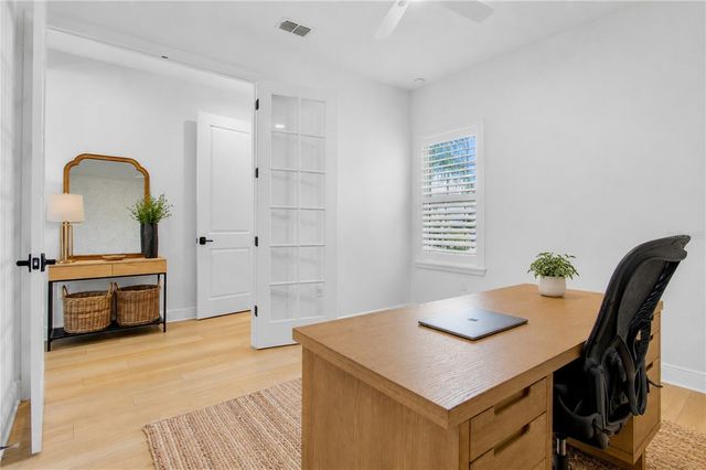10113 CANAVERAL CIRCLE, Sarasota, FL 34241