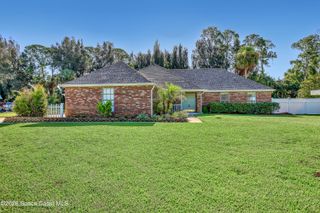 664 Manor Place, Melbourne, FL 32904