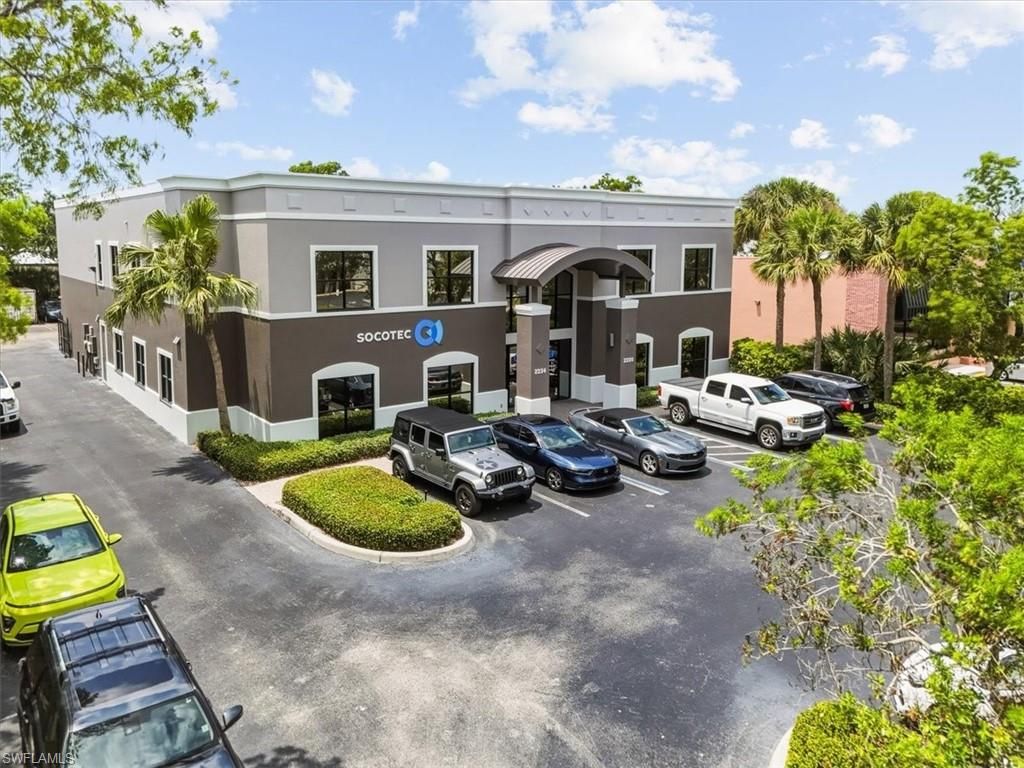2224 Trade Center WAY, NAPLES, FL 34109 — photo 2