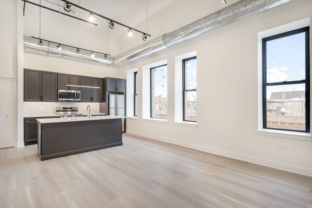 3801 W 26th Street 201, Chicago, IL 60623