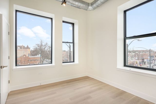 3801 W 26th Street 201, Chicago, IL 60623