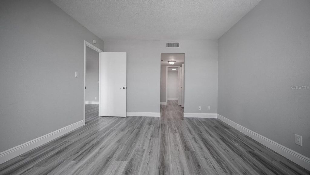 Image 18 of property listing at 400 64TH AVENUE 908, St Pete Beach, FL 33706