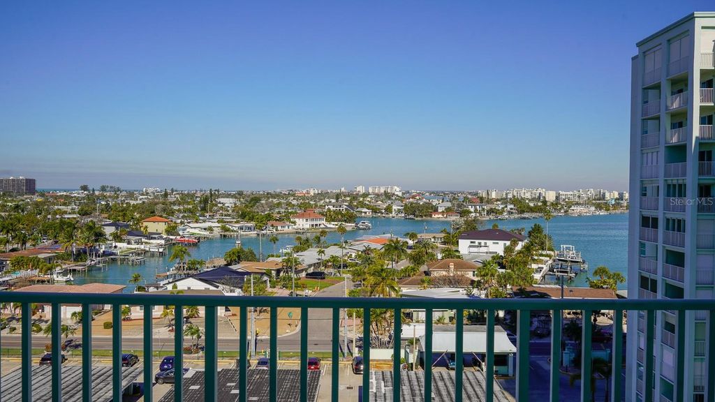 Image 4 of property listing at 400 64TH AVENUE 908, St Pete Beach, FL 33706