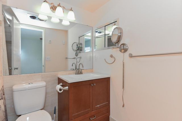 262 Bedford K, West Palm Beach, FL 33417